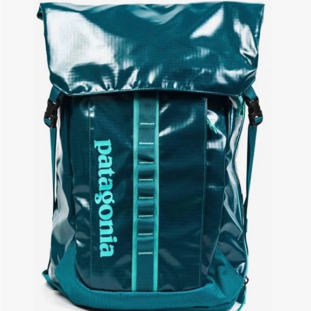 Patagonia Black Hole Pack 32L Backpack EUC! Waterproof - Backpacking